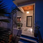 Villa Vesta - Mediterranean
