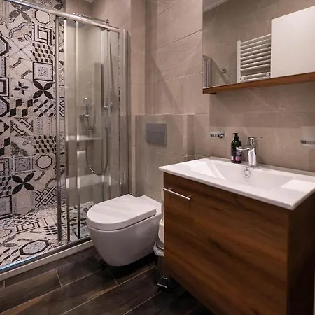 Vesta - Mediterranean Villa